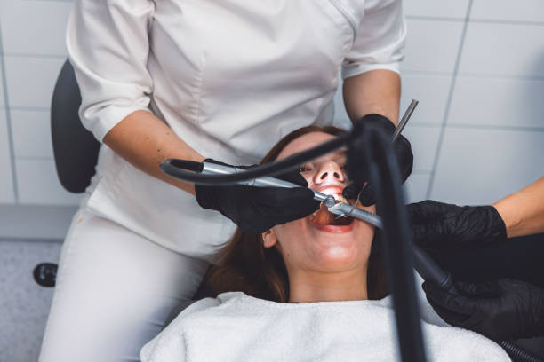 Best Cosmetic Emergency Dentistry in Old Hill, CT